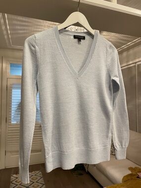 Baby Blue V-Neck Lightweight Knit Sweater 100% Merino Wool